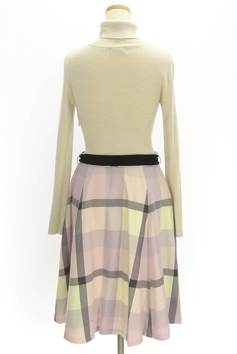 BLUE LABEL CRESTBRIDGE（ブルーレーベル・クレストブリッジ）の古着「商品番号：PR10339323」-大画像2