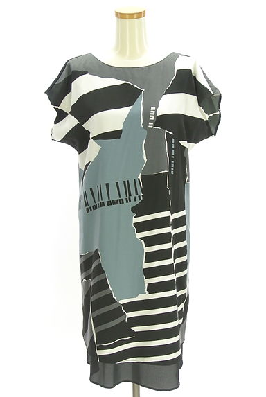 RITSUKO SHIRAHAMA（リツコ シラハマ）の古着「フレンチスリーブ総柄ワンピース（ワンピース・チュニック）」大画像１へ