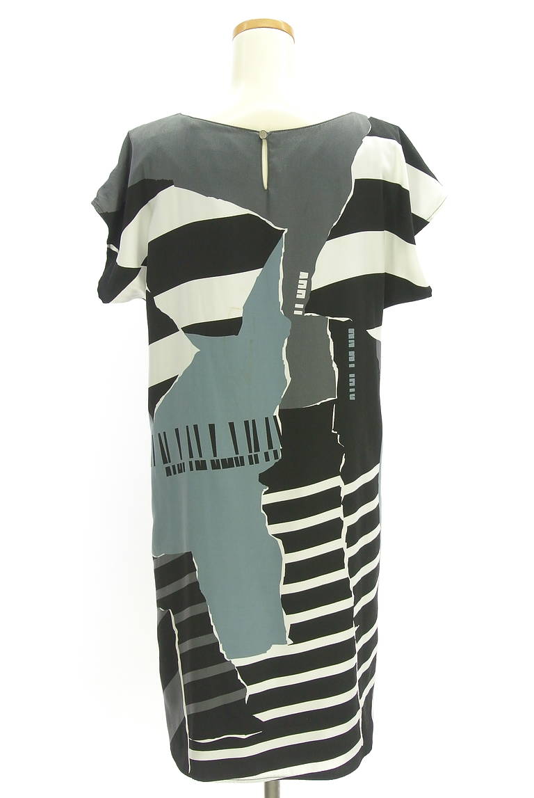 RITSUKO SHIRAHAMA（リツコ シラハマ）の古着「商品番号：PR10339330」-大画像2