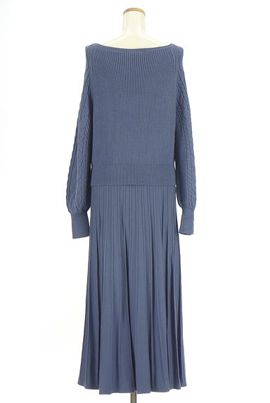 NATURAL BEAUTY BASIC（ナチュラルビューティベーシック）の古着「ケーブルラグランニット+ロングスカート（セットアップ（ジャケット＋スカート））」大画像２へ