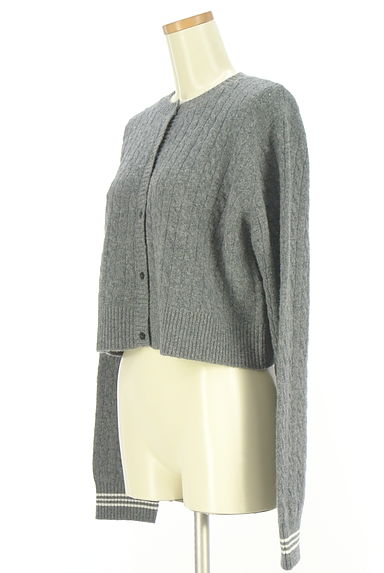 Mila Owen（ミラオーウェン）の古着「ケーブル編みニットカーディガン（カーディガン・ボレロ）」大画像３へ