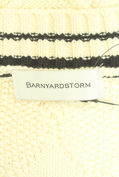 BARNYARDSTORM（バンヤードストーム）の古着「Vネックライン入りケーブル編みニットベスト（ニット）」大画像６へ