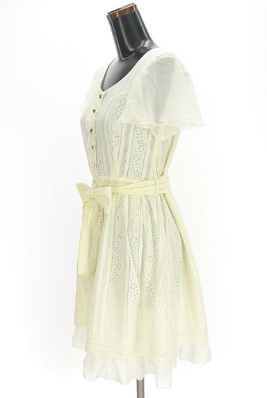 axes femme（アクシーズファム）の古着「ベルト付きレース膝上ワンピース（ワンピース・チュニック）」大画像３へ