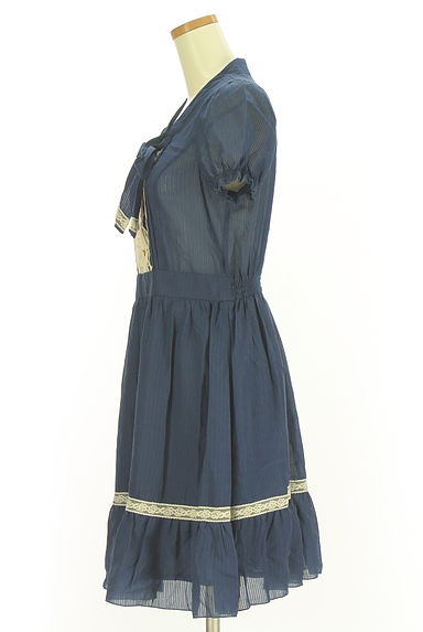 axes femme（アクシーズファム）の古着「ドビードット×ストライプシアー膝上ワンピ（ワンピース・チュニック）」大画像３へ