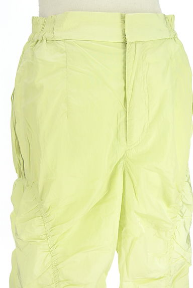 SLY（スライ）の古着「ギャザーラインナイロンパンツ（パンツ）」大画像４へ