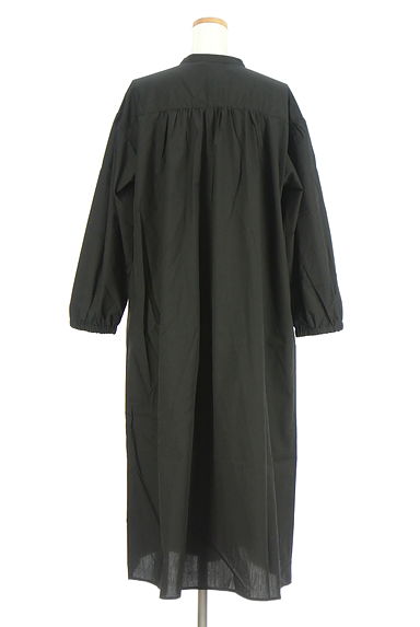 Samansa Mos2（サマンサモスモス）の古着「パール釦ロングワンピース（ワンピース・チュニック）」大画像２へ