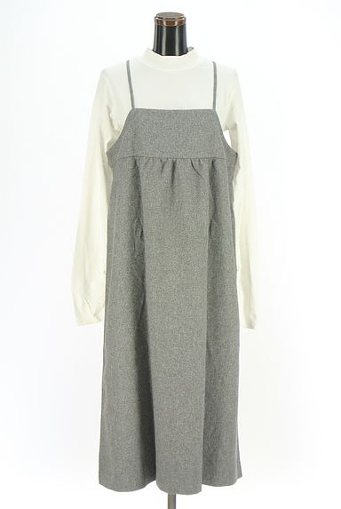 Samansa Mos2（サマンサモスモス）の古着「ハイネックカットソー＋ロングキャミワンピ（ツーピース（ジャケット＋ワンピース））」大画像１へ