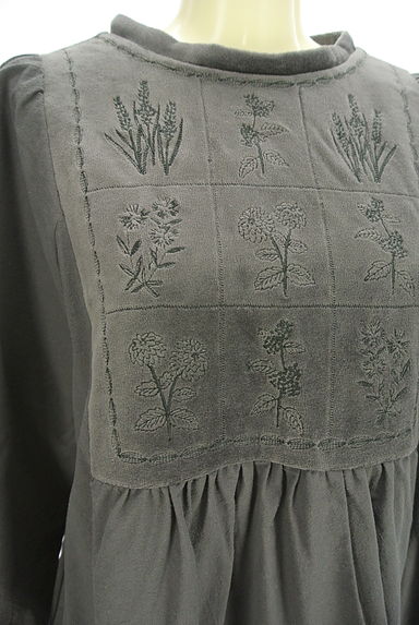 Samansa Mos2（サマンサモスモス）の古着「ベロア花刺繍コットンワンピース（ワンピース・チュニック）」大画像４へ