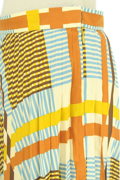 Lois CRAYON（ロイスクレヨン）の古着「チェック柄プリーツロングスカート（ロングスカート・マキシスカート）」大画像４へ