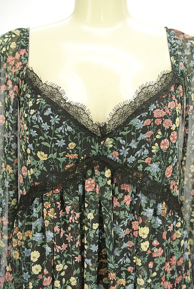 クリックで大画像表示 Lois CRAYON(ロイスクレヨン)の古着「小花柄シフォンロングワンピース(ワンピース・チュニック)」大画像4へ