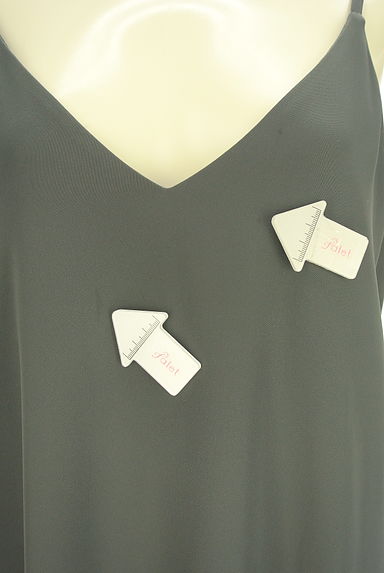 クリックで大画像表示 PLST(プラステ)の古着「微光沢ロングキャミワンピース(キャミワンピース)」大画像5へ