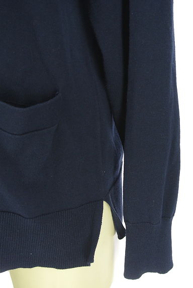 クリックで大画像表示 Mila Owen(ミラオーウェン)の古着「ポケット付きVネックカーディガン(カーディガン・ボレロ)」大画像5へ