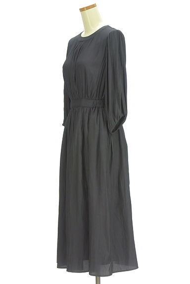 INTER PLANET（インタープラネット）の古着「ギャザーフレアロングワンピース（ワンピース・チュニック）」大画像３へ