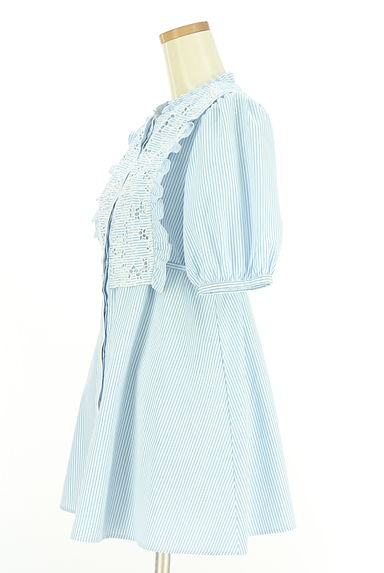 Rose Tiara（ローズティアラ）の古着「花柄透かし編みレース付きストライプ柄バンドカラーブラウス（ワンピース・チュニック）」大画像３へ