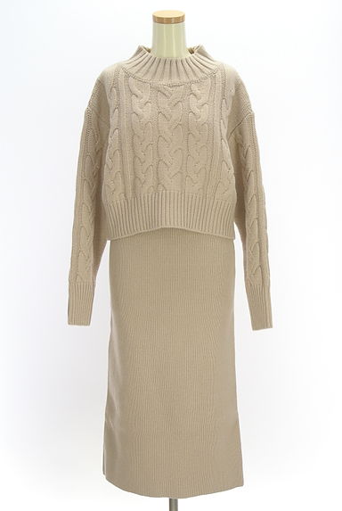 Apuweiser riche（アプワイザーリッシェ）の古着「ケーブルニット+ロングタイトスカート（セットアップ（ジャケット＋スカート））」大画像１へ