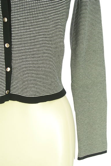 クリックで大画像表示 Apuweiser riche(アプワイザーリッシェ)の古着「モノトーンボーダーカーディガン(カーディガン・ボレロ)」大画像5へ