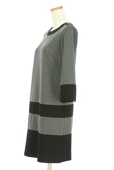 UNTITLED（アンタイトル）の古着「バイカラー膝丈ワンピース（ワンピース・チュニック）」大画像３へ