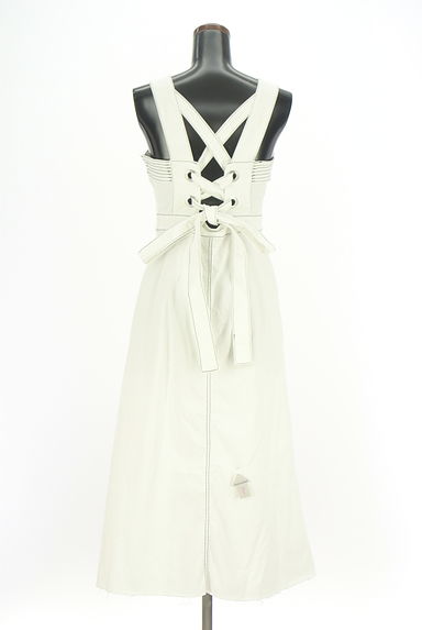 31 Sons de mode（トランテアン ソン ドゥ モード）の古着「ホワイトデニムロングワンピース（キャミワンピース）」大画像４へ