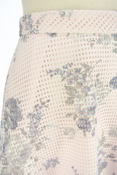 クリックで大画像表示 MISCH MASCH(ミッシュマッシュ)の古着「花柄メッシュサーキュラースカート(スカート)」大画像4へ