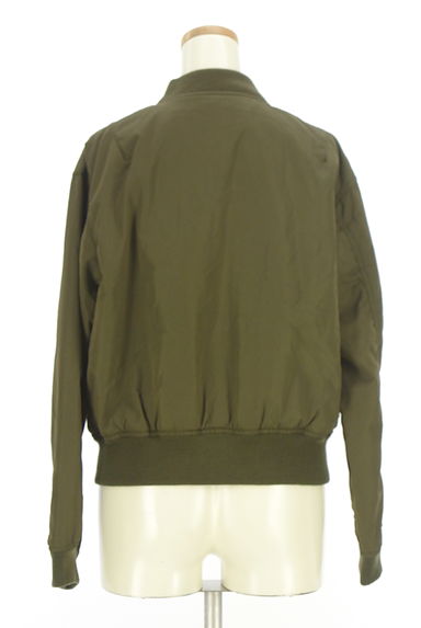 クリックで大画像表示 rienda(リエンダ)の古着「中綿入りブルゾン(ブルゾン・スタジャン)」大画像2へ