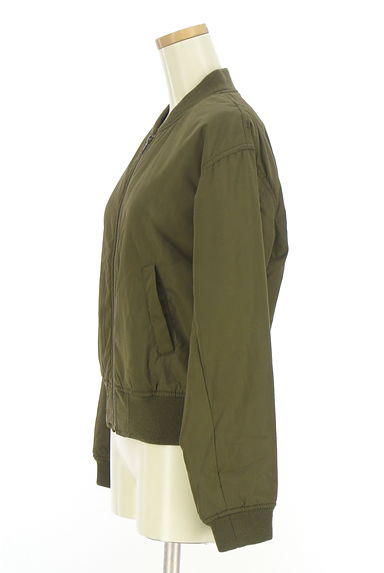 クリックで大画像表示 rienda(リエンダ)の古着「中綿入りブルゾン(ブルゾン・スタジャン)」大画像3へ