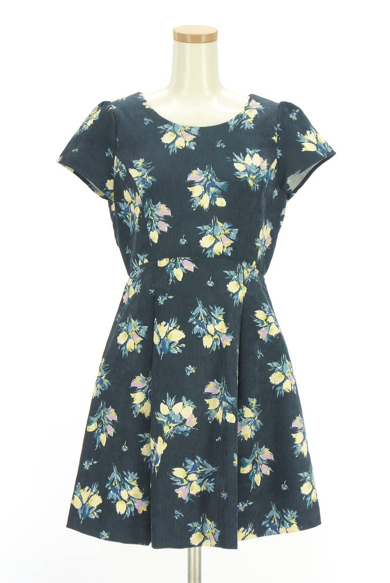 dazzlin（ダズリン）の古着「商品番号：PR10339842」-大画像1