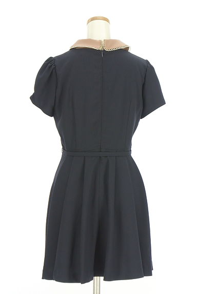 クリックで大画像表示 dazzlin(ダズリン)の古着「パフスリーブ半袖ワンピース(ワンピース・チュニック)」大画像2へ