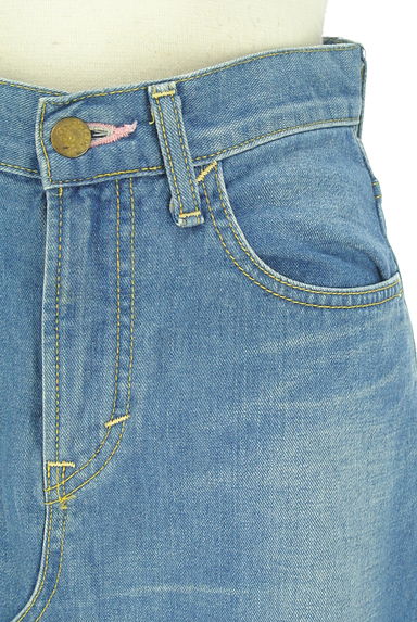 dazzlin（ダズリン）の古着「Leeコラボ　リメイク風デニムロングスカート（スカート）」大画像４へ