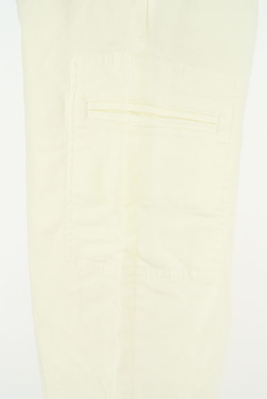 クリックで大画像表示 UNTITLED(アンタイトル)の古着「ホワイトパンツ(パンツ)」大画像5へ