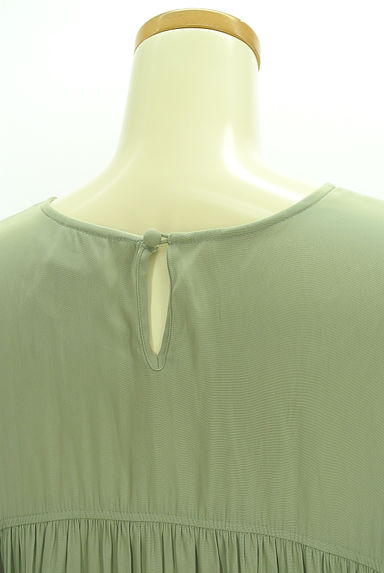 クリックで大画像表示 URBAN RESEARCH DOORS(アーバンリサーチドアーズ)の古着「ギャザーブラウス(カットソー・プルオーバー)」大画像5へ