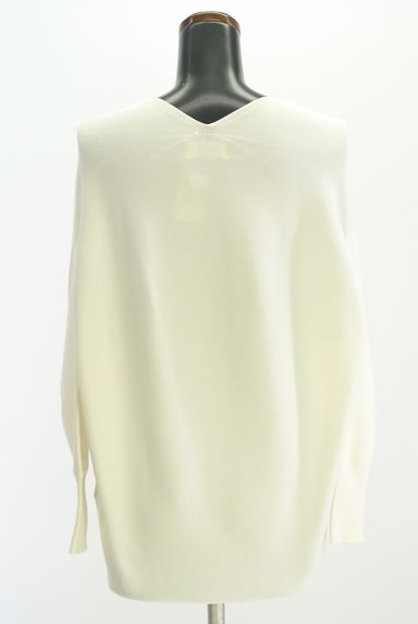 クリックで大画像表示 La boutique BonBon(ラブティックボンボン)の古着「深Vネックニット(ニット)」大画像2へ