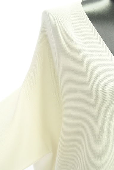 クリックで大画像表示 La boutique BonBon(ラブティックボンボン)の古着「深Vネックニット(ニット)」大画像4へ