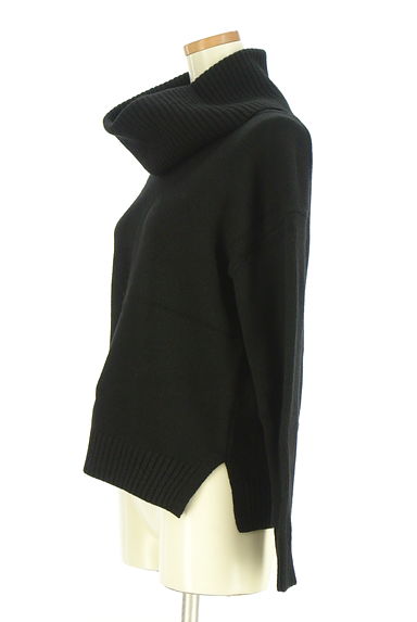 クリックで大画像表示 Pinky&Dianne(ピンキー&ダイアン)の古着「スヌード付きVネックニット(ニット)」大画像3へ