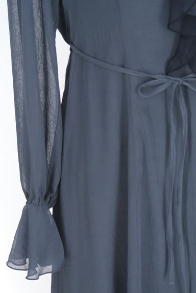 NATURAL BEAUTY BASIC（ナチュラルビューティベーシック）の古着「フリルカラーシワ加工シフォンワンピース（ワンピース・チュニック）」大画像５へ