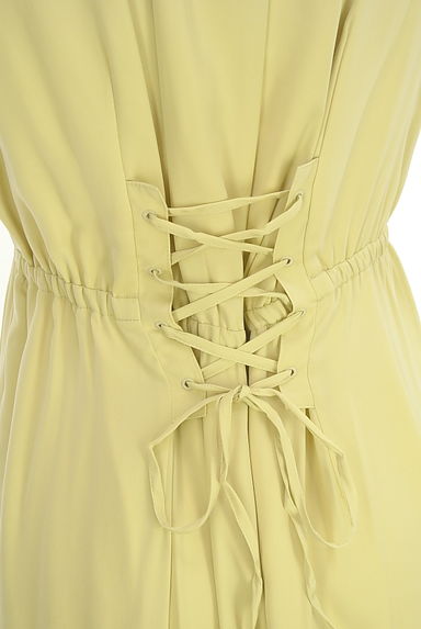 クリックで大画像表示 PROPORTION BODY DRESSING(プロポーションボディドレッシング)の古着「レースアップティアードロングワンピース(ワンピース・チュニック)」大画像5へ