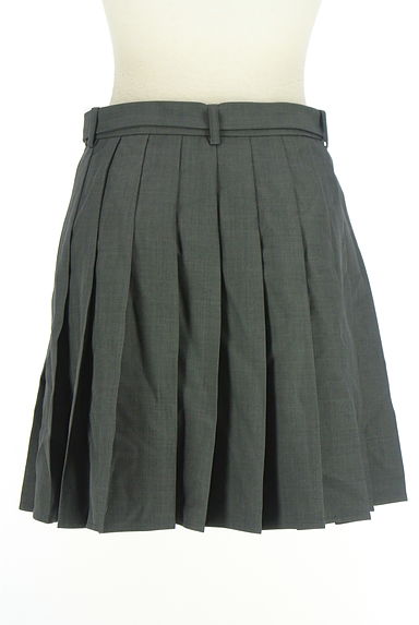 REDYAZEL（レディアゼル）の古着「ベルト付きプリーツスカパン（ショートパンツ・ハーフパンツ）」大画像２へ