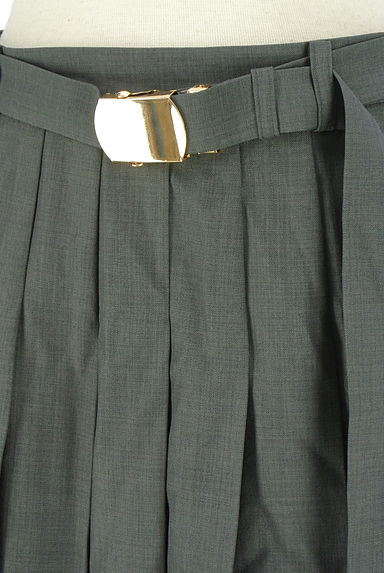 REDYAZEL（レディアゼル）の古着「ベルト付きプリーツスカパン（ショートパンツ・ハーフパンツ）」大画像４へ