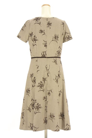 クリックで大画像表示 LAISSE PASSE(レッセパッセ)の古着「花柄フロッキーワンピース(ワンピース・チュニック)」大画像2へ