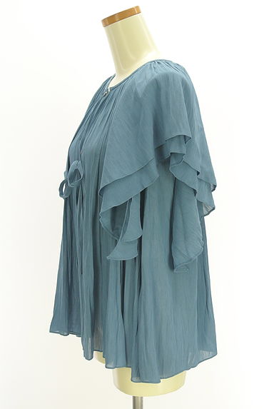 HIROKO KOSHINO（ヒロココシノ）の古着「フレアスリーブブラウス（カットソー・プルオーバー）」大画像３へ