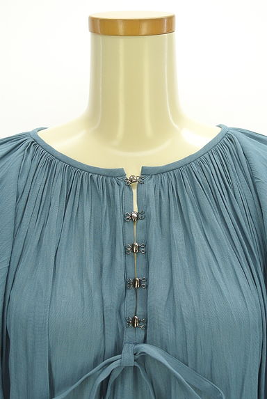 HIROKO KOSHINO（ヒロココシノ）の古着「フレアスリーブブラウス（カットソー・プルオーバー）」大画像４へ