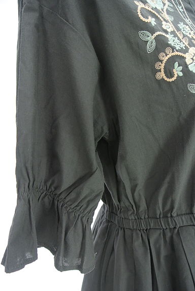 Samansa Mos2（サマンサモスモス）の古着「ehka sopo エンブロイダリーバンドカラーワンピース（ワンピース・チュニック）」大画像５へ