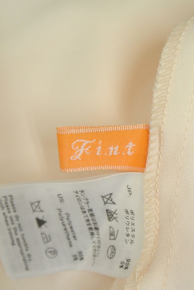 F i.n.t（フィント）トップス買取実績のブランドタグ画像