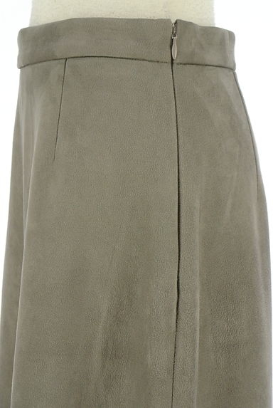 Te chichi（テチチ）の古着「Te chichi TERRASSE フェイクスウェードスカート（ロングスカート・マキシスカート）」大画像４へ