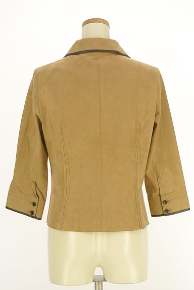 CHRISTIAN AUJARD（クリスチャンオジャール）アウター買取実績の後画像