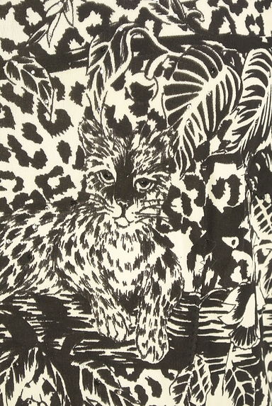 クリックで大画像表示 伊太利屋(イタリヤ)の古着「モックネック動物プリントカットソー(カットソー・プルオーバー)」大画像4へ