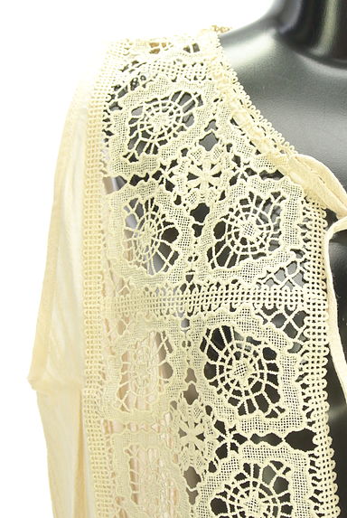 Samansa Mos2（サマンサモスモス）の古着「モチーフレースベスト（ベスト・ジレ）」大画像４へ