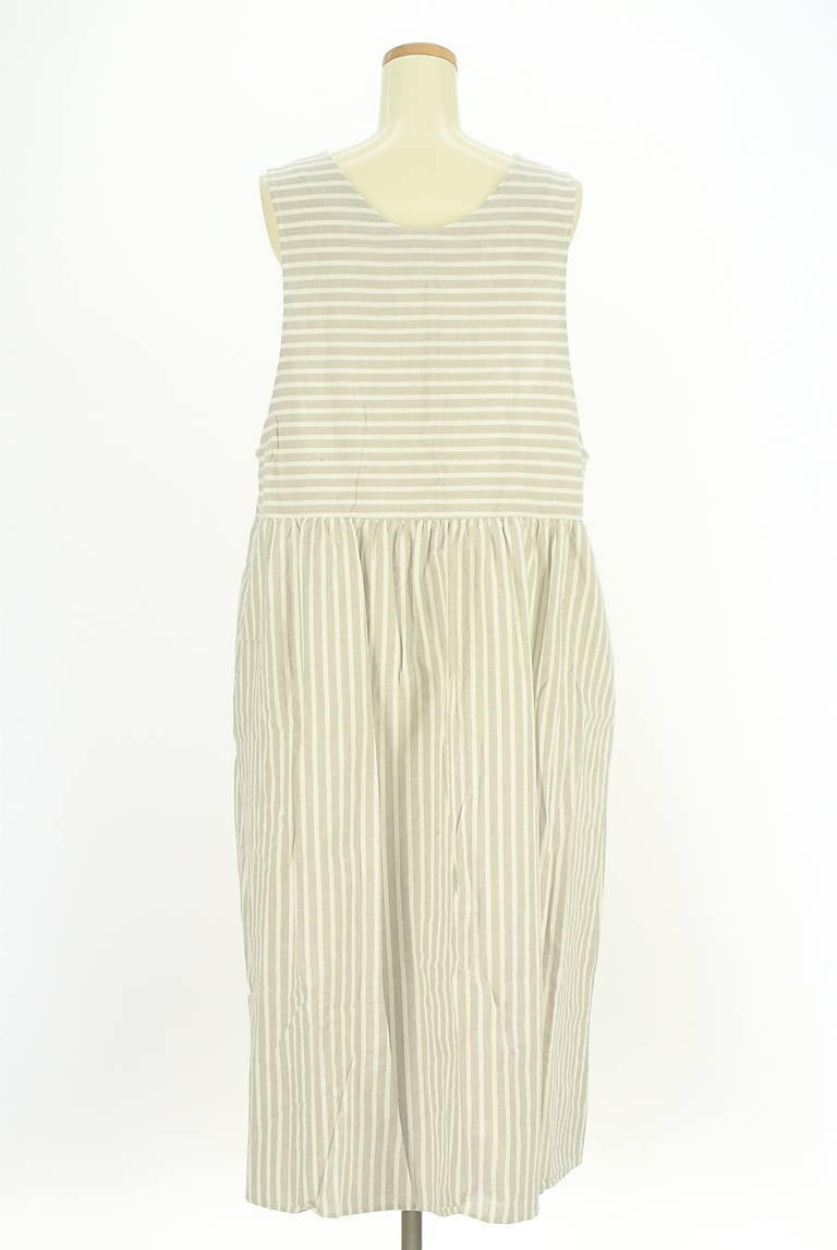 Samansa Mos2（サマンサモスモス）の古着「商品番号：PR10340110」-大画像2