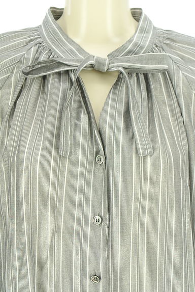 la.f...（ラエフ）の古着「ラメストライプミドル丈ブラウス（ブラウス）」大画像４へ