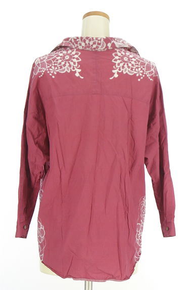 クリックで大画像表示 mash mania(マッシュマニア)の古着「ドルマンスリーブスキッパーブラウス(カットソー・プルオーバー)」大画像2へ