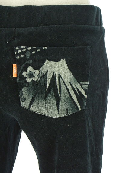 クリックで大画像表示 mash mania(マッシュマニア)の古着「ベロアフレアパンツ(パンツ)」大画像4へ